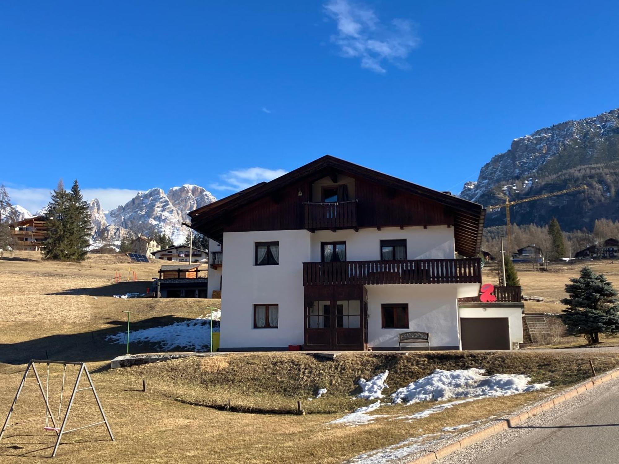 Affittacamere Iragidor Cortina d'Ampezzo Exterior foto