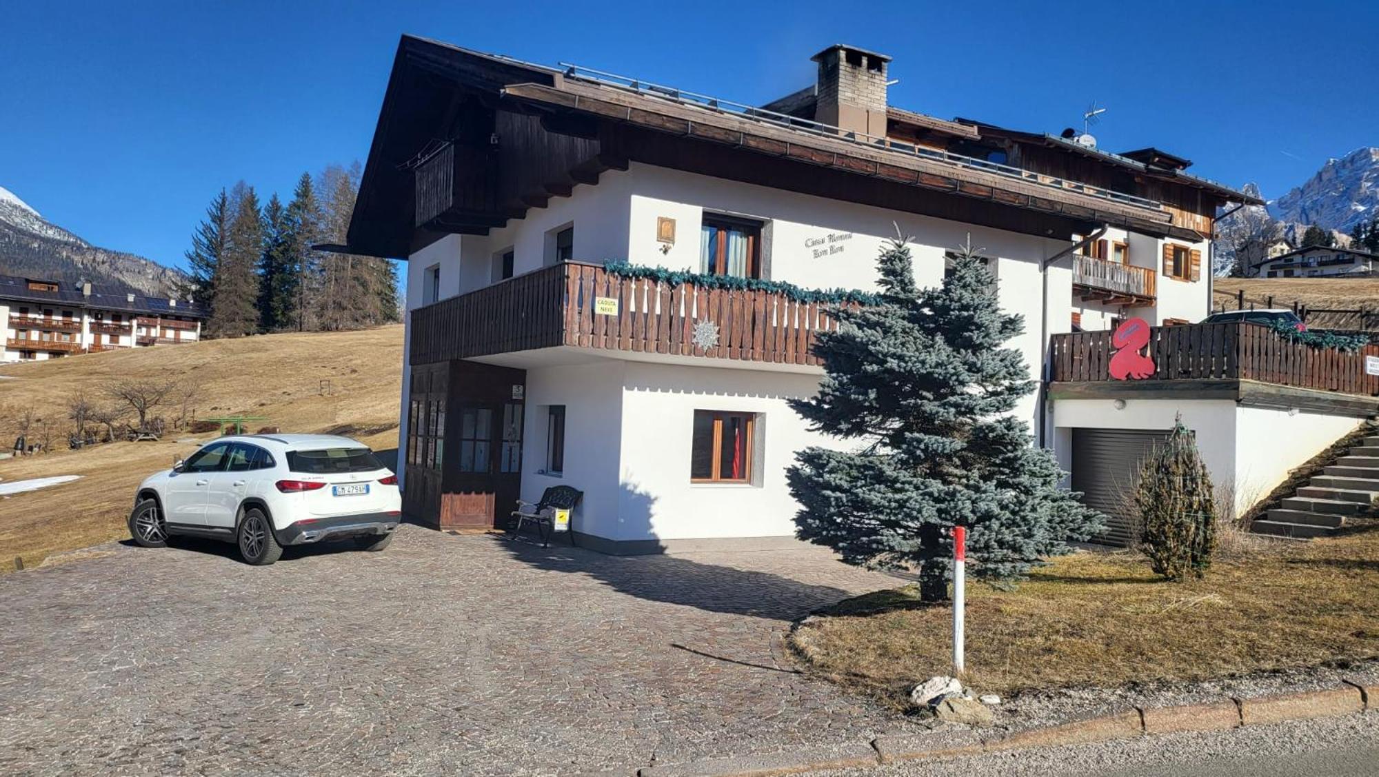 Affittacamere Iragidor Cortina d'Ampezzo Exterior foto