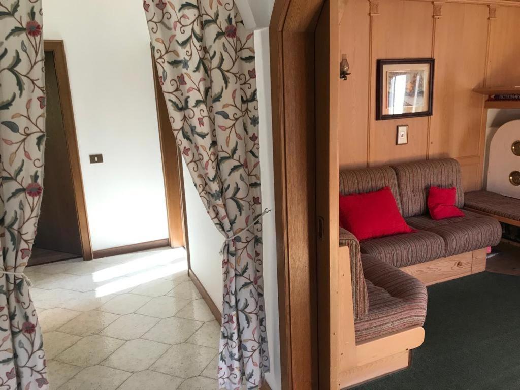 Affittacamere Iragidor Cortina d'Ampezzo Zimmer foto