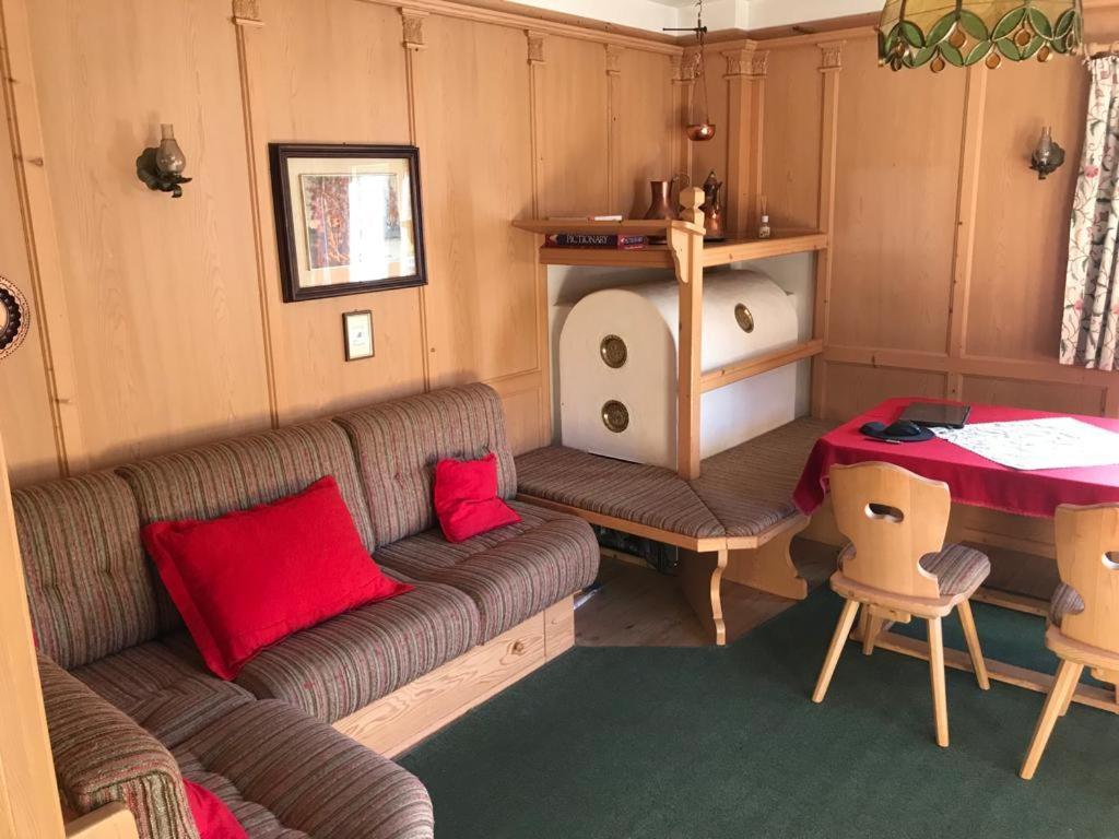 Affittacamere Iragidor Cortina d'Ampezzo Zimmer foto